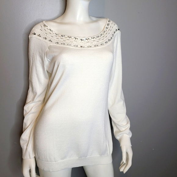 White Sweater Brand New With Tags sz XL - Picture 2 of 11